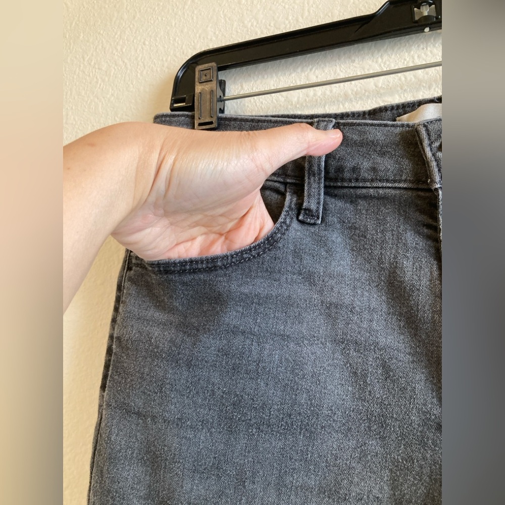 Universal Thread Dark Charcoal Gray High Rise Skinny Jeans Size 10 Short - Picture 3 of 11